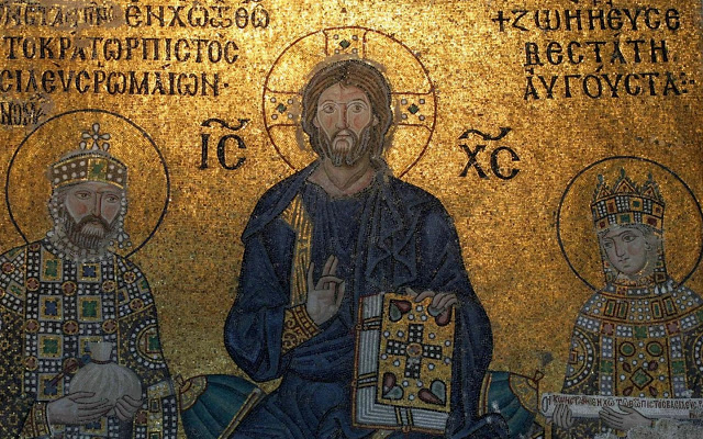 eastern orthodox - What is the meaning of the three letters in the halo of  the Acheiropoieta? - Christianity Stack Exchange