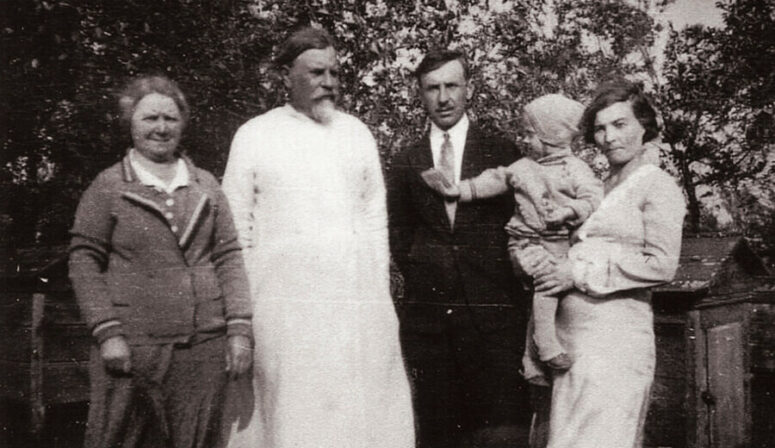 Matushka Elena, Fr Simeon Kaminsky, Fr Konstantin and Matushka Vera with their son George