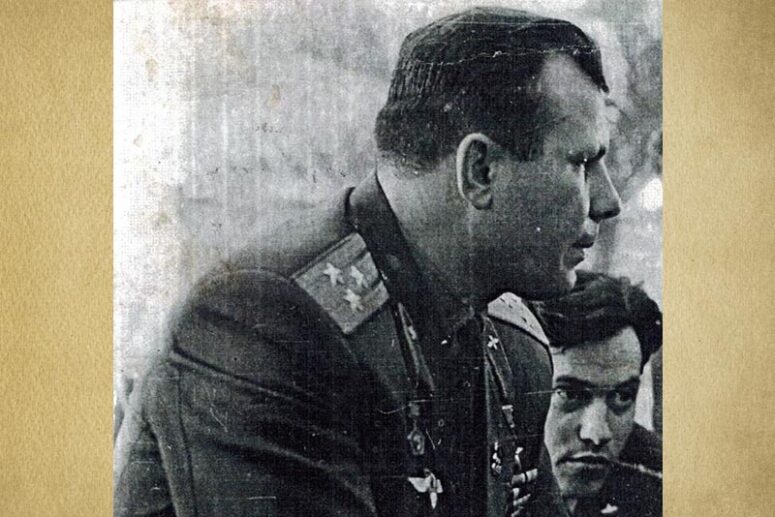 Yuri Gagarin and Valentin Petrov