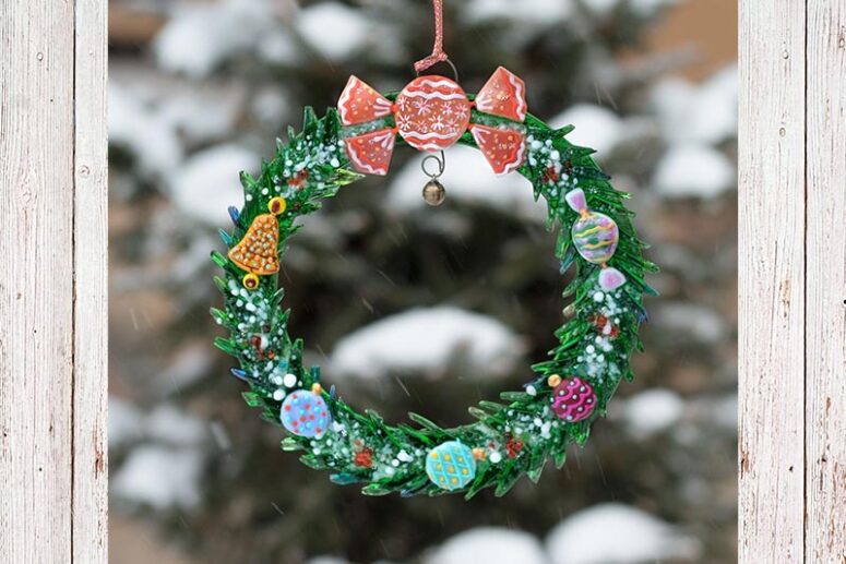 Christmas wreath made of glass
