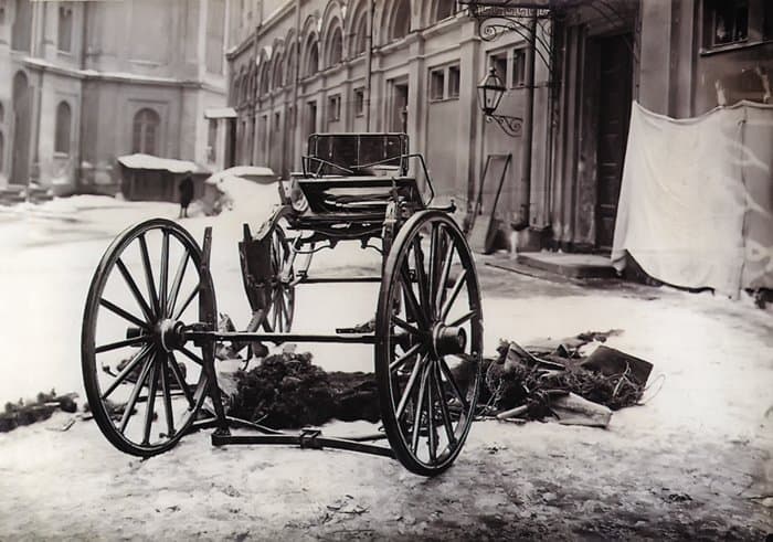 Carriage after the bombing