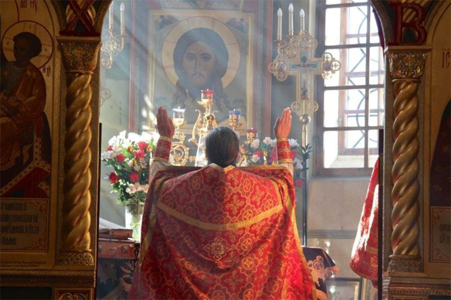 duty of the priest