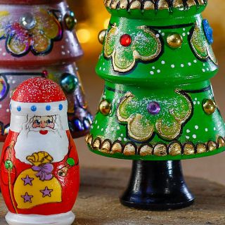 souvenir wooden Christmas Tree with Baubles
