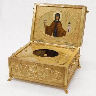 Handmade Reliquary for the holy Relics with gemstones