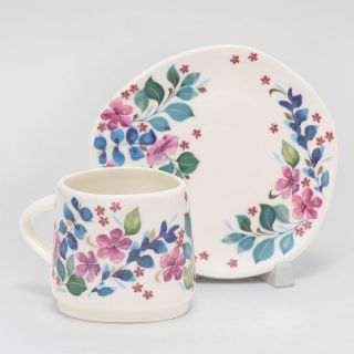 Flower cup and a saucer set 