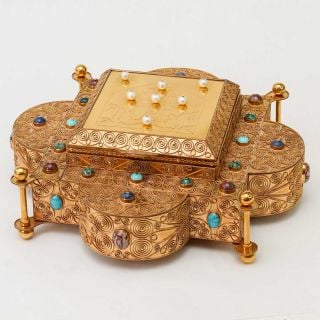 reliquary box