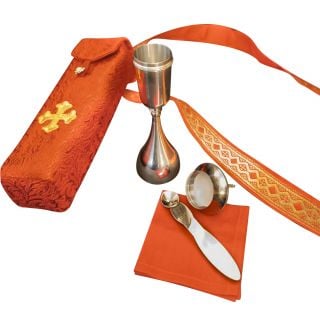 in stock portable chalice with a lid