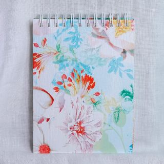 angels on the notebook for children to draw