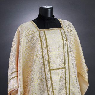 white/gold Deacon Dalmatic & Stole Set