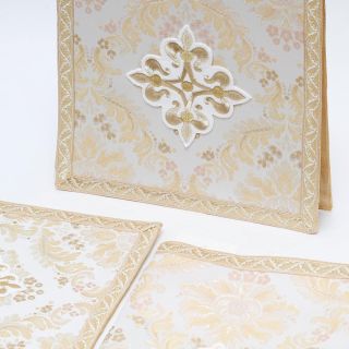 Mass Set (church silk)
