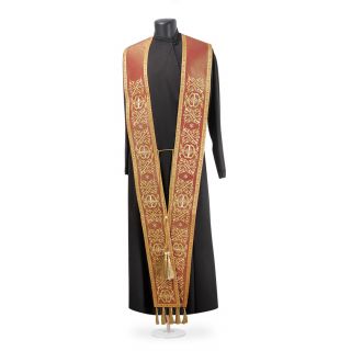 burgundy chasuble and stole with embroidery 