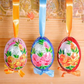 Easter Decoration Egg with Flowers