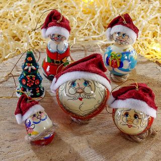 set of Santas in velvet hats
