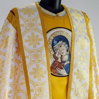white and yellow catholic clergy vestment