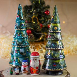 Christmas Tree Nesting Doll mte 02-6