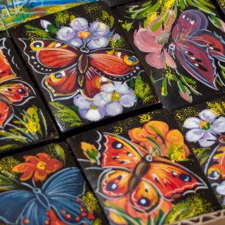 Lacquer Box With a Butterfly Small