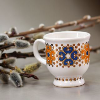 The Decal Vines Cup