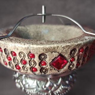 Holy Table vigil lamp with semi-precious stones