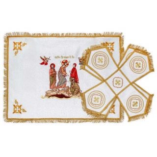 White silk chalice covers and veils