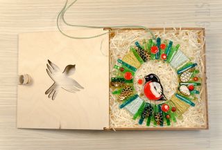 christmas wreath with bird