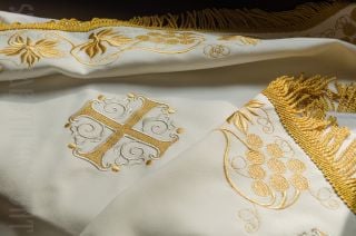 embroidered analogion top cover