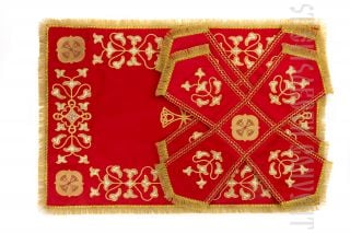 silk chalice covers and veil with embroidery