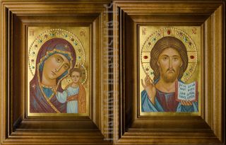 wedding icons made of natural gemstones