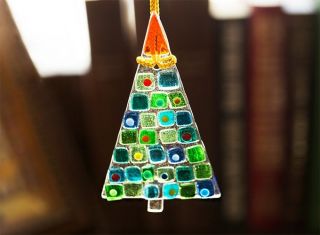 fused glass small christmas tree with toys