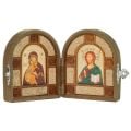 Diptych in velvet case with icons of Our Lady of Vladimir and Savior