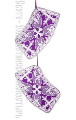 purple deacon vestment