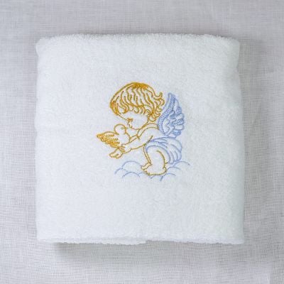 towel with an angel for babies 