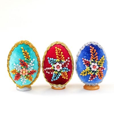 Easter beaded egg with galloon
