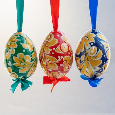 Large Hanging Easter Egg With Ornaments 