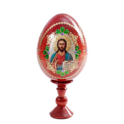 handmade egg with icons of the Resurrection of Christ
