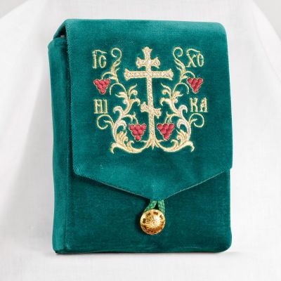 Green Velvet Case with Grape Embroidery sh2-17-01-1