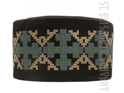 skufia with embroidered crosses 
