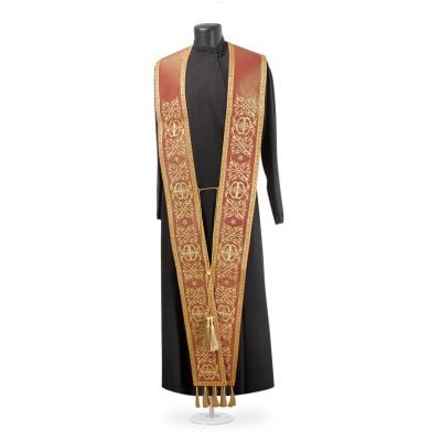 burgundy chasuble and stole with embroidery 