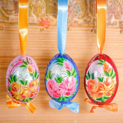 Easter Decoration Egg with Flowers