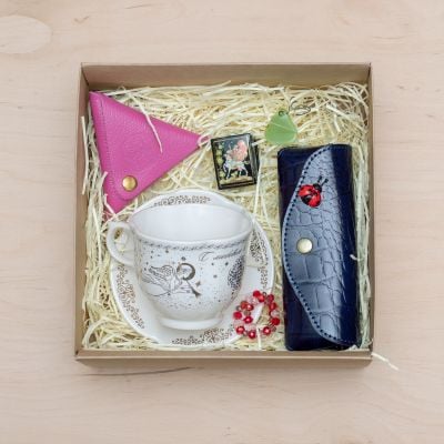gift box for wife