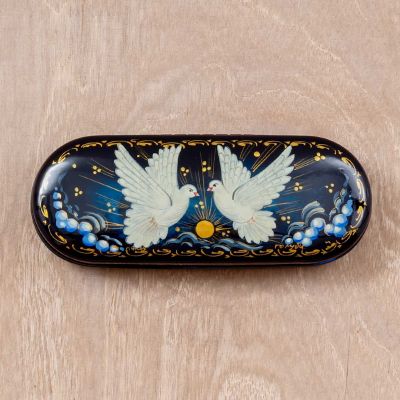 Doves Glasses Case