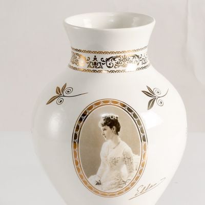 Ceramic vase with the photo of St Elisabeth the New Martyr