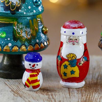 souvenir wooden Nesting Christmans Tree 
