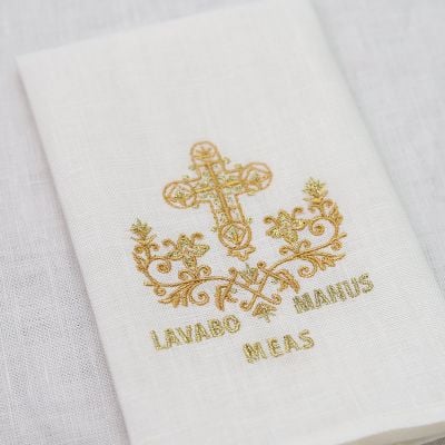washable finger towel with embroidered Lavabo Manus Meas