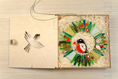 christmas wreath with bird