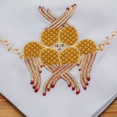  White Church Corporal with Cherubim and Cross (silk threads)