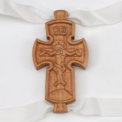 paraman with hand-carved cross