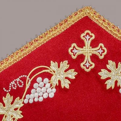 Red church napkin for the Holy Cross with embroidered grapes and cross
