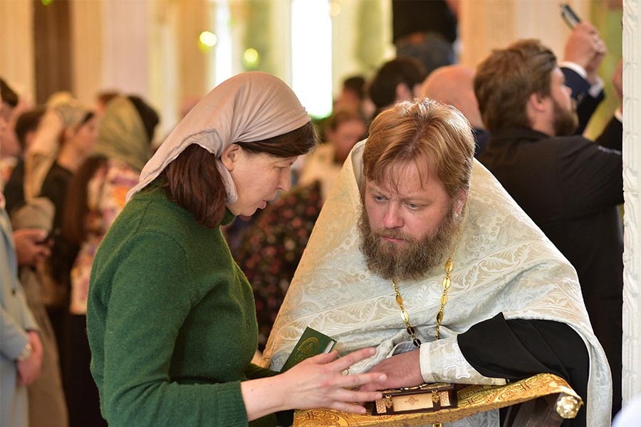 Priest Hearing Spouse's Confession?